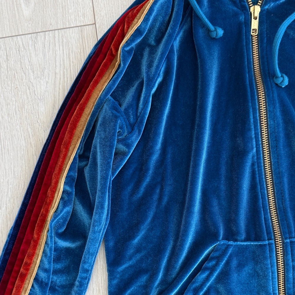 NWOT Aviator Nation Blue and Red Velour Set XS/S - Picture 5 of 7